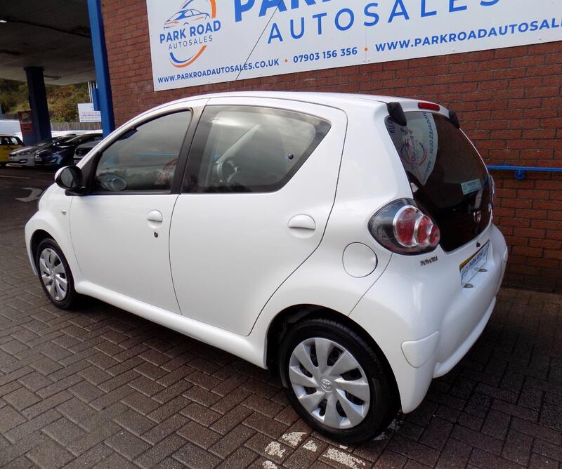 TOYOTA AYGO