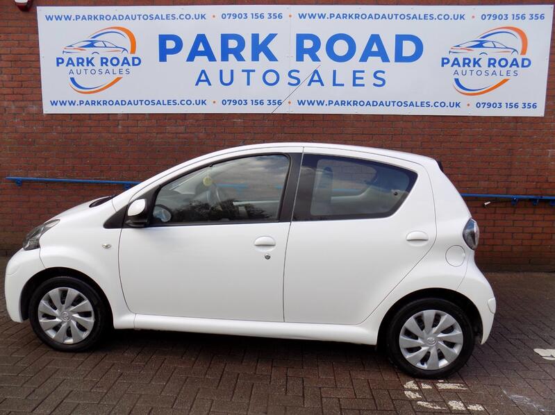 TOYOTA AYGO