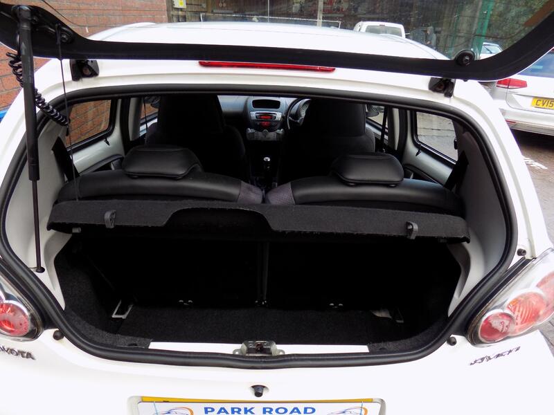 TOYOTA AYGO