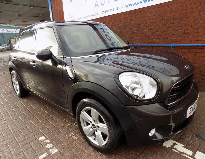MINI COUNTRYMAN