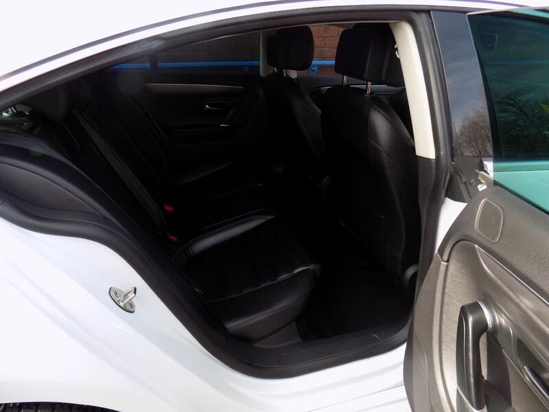 VOLKSWAGEN CC