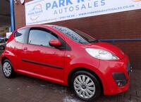 PEUGEOT 107