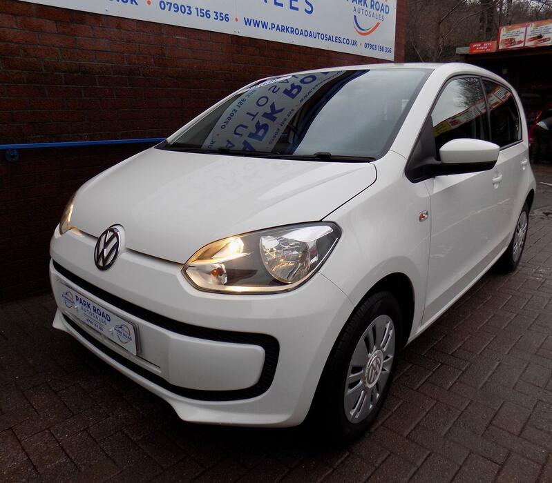 VOLKSWAGEN UP