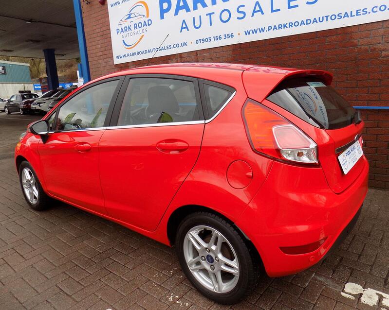 FORD FIESTA