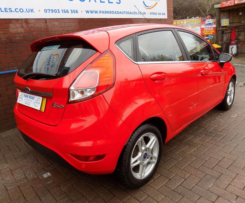 FORD FIESTA