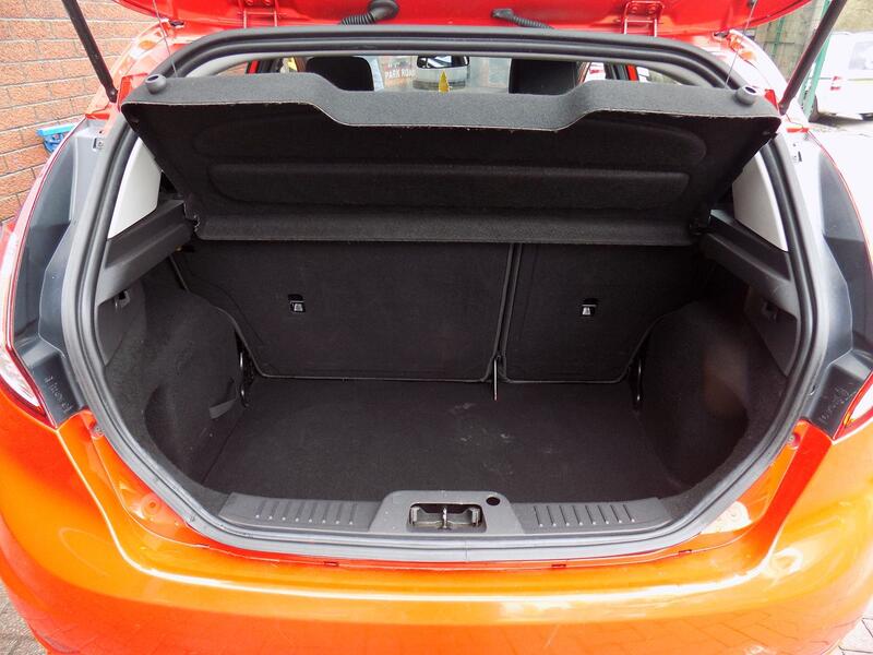 FORD FIESTA