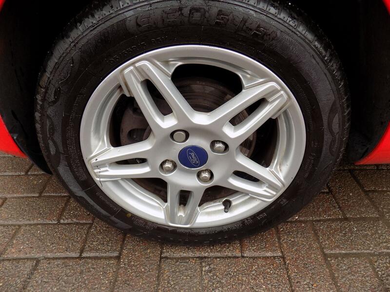 FORD FIESTA