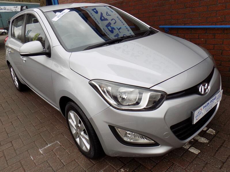 HYUNDAI I20