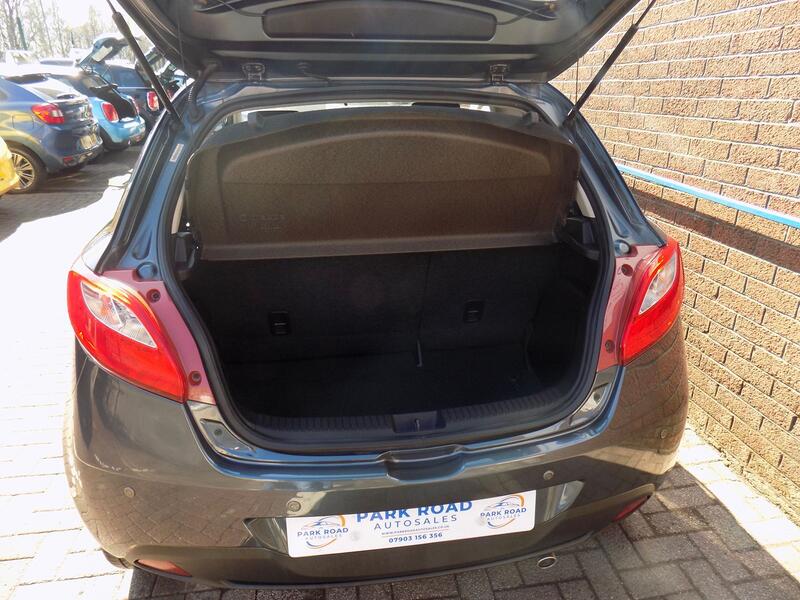 MAZDA MAZDA2