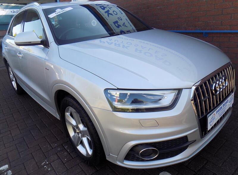 AUDI Q3