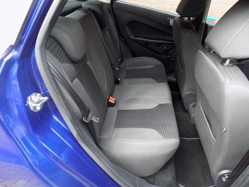 FORD FIESTA