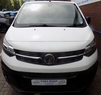 VAUXHALL VIVARO